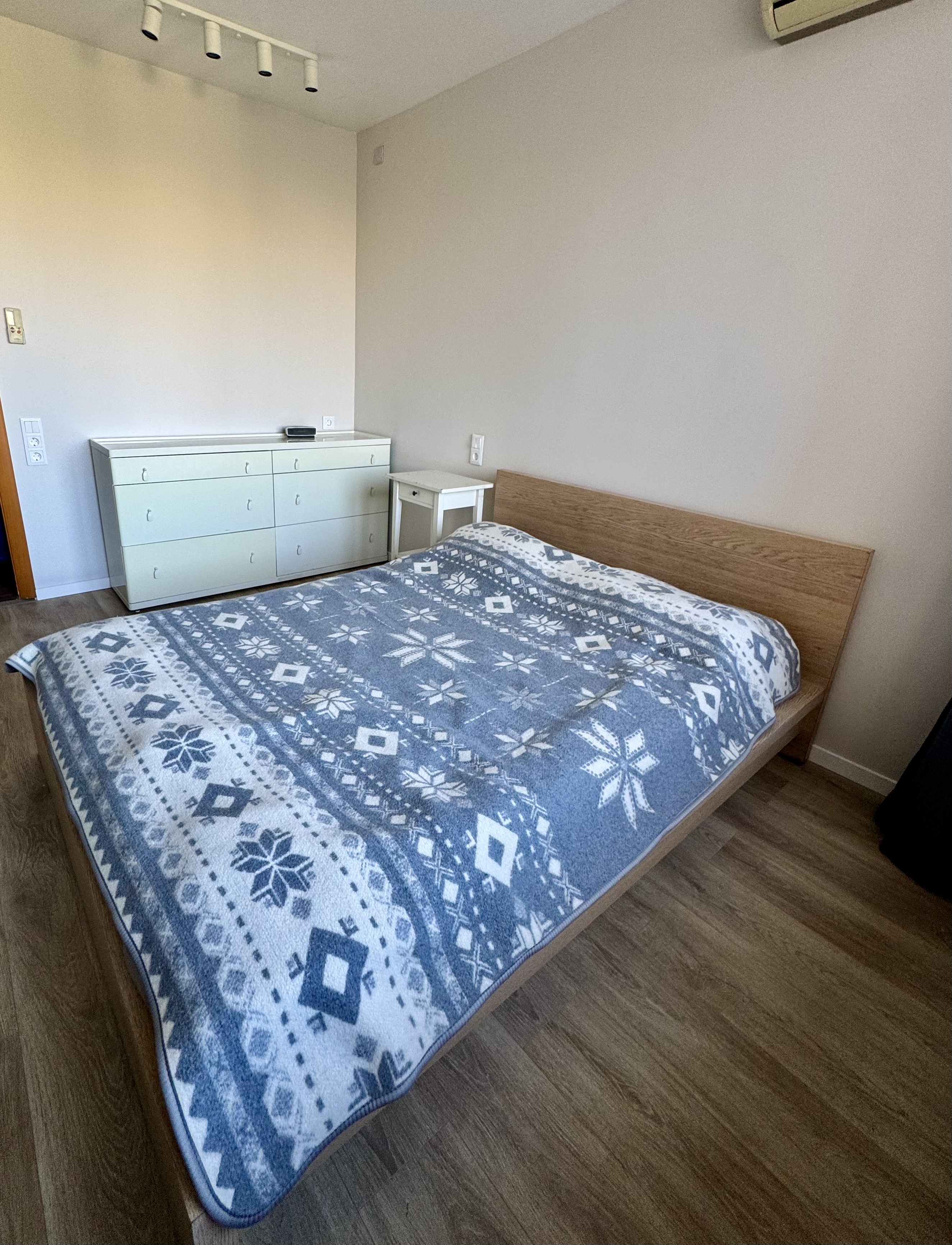 Сдается 2к квартира на г Санкт-Петербург, б-р Новаторов, д 36 литера А, метро Проспект Ветеранов, г. Санкт-Петербург