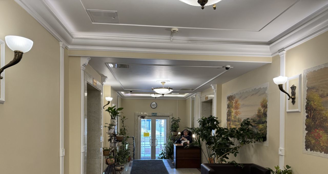 Сдам трехкомнатную квартиру на Грохольский переулок, 28, метро Комсомольская, г. Москва