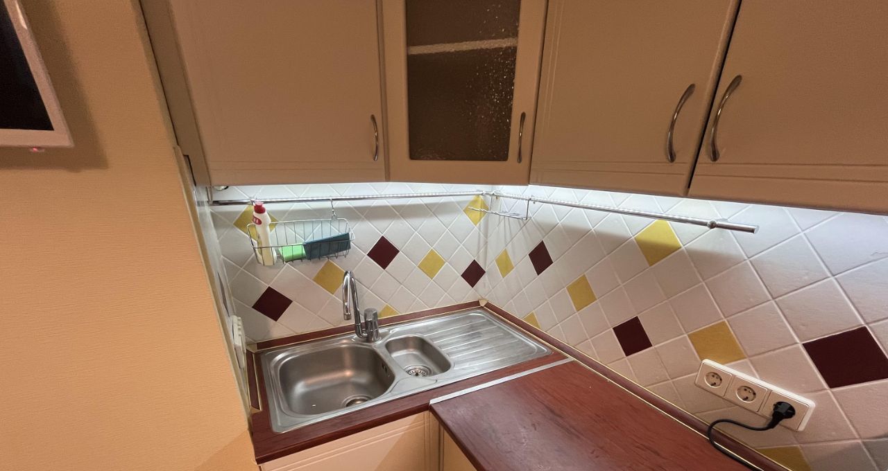 Сдаю 1к квартиру на улица Удальцова, 87К4, метро Раменки, г. Москва