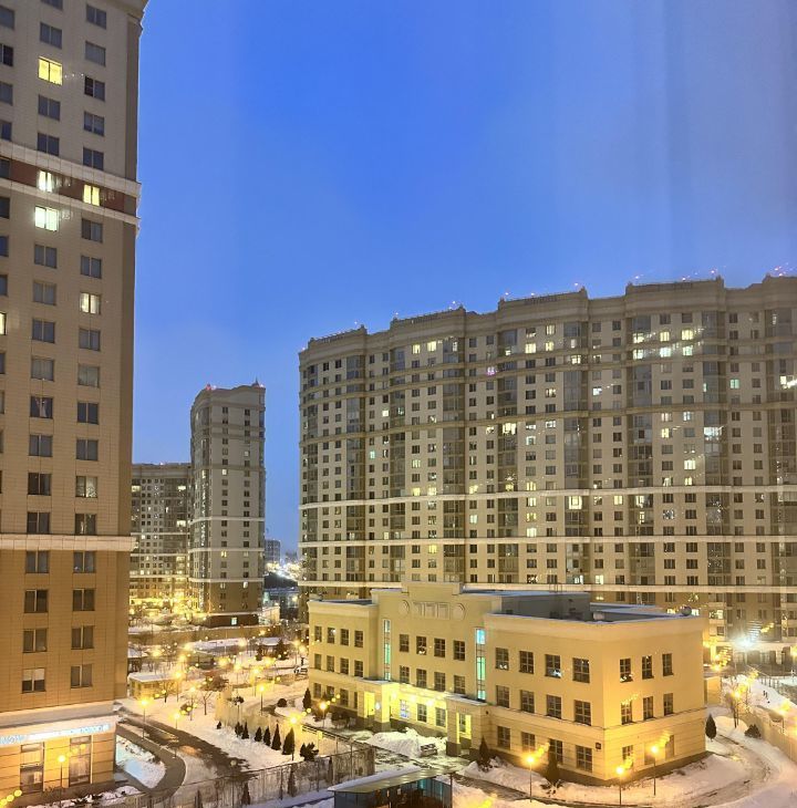 Снять 2-к квартиру на Мосфильмовская улица, 88к2с7, метро Раменки, г. Москва