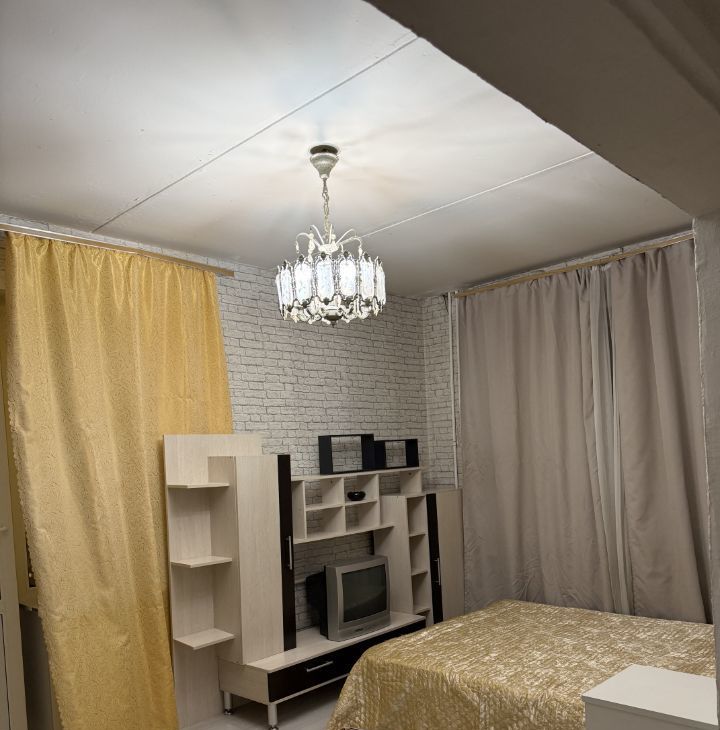 Сдам 1-к квартиру на Затонная улица, 5К3, метро Коломенская, г. Москва