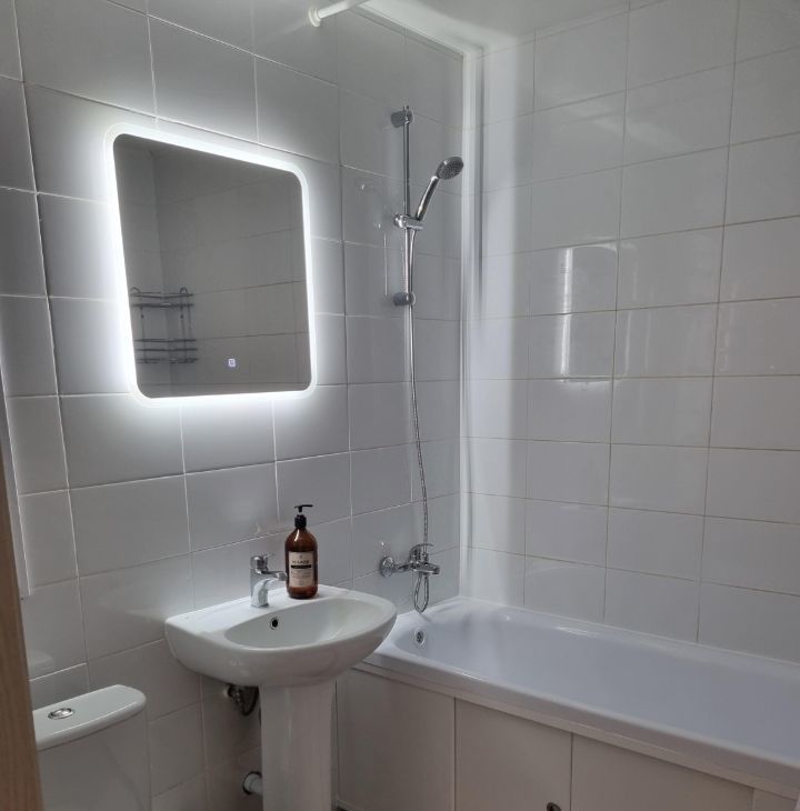 Аренда двухкомнатной квартиры на улица Саларьевская, 10к2, метро Филатов Луг, г. Москва