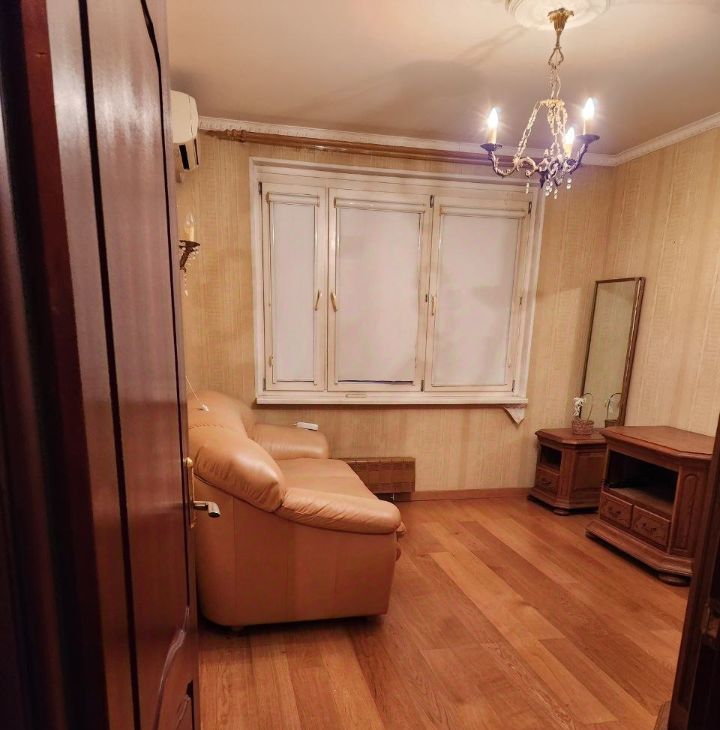 Снять 2-к квартиру на Веерная улица, 40К4, метро Минская, г. Москва
