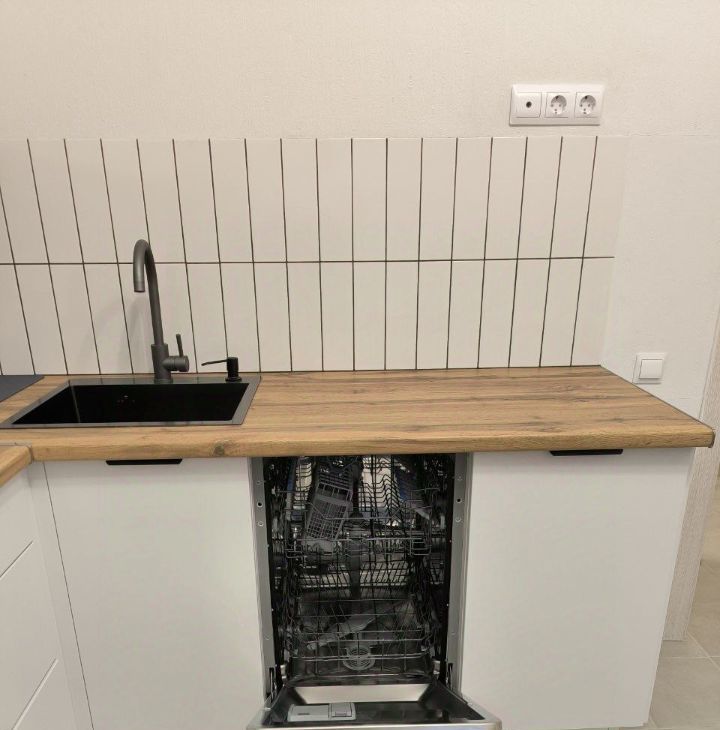 Сдаю 1к квартиру на улица Гарибальди, 17А, метро Профсоюзная, г. Москва