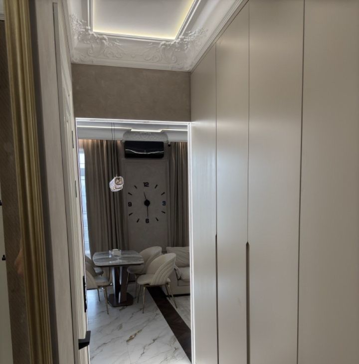 Сдаю трехкомнатную квартиру на проспект Андропова, 9/1к1, метро ЗИЛ, г. Москва