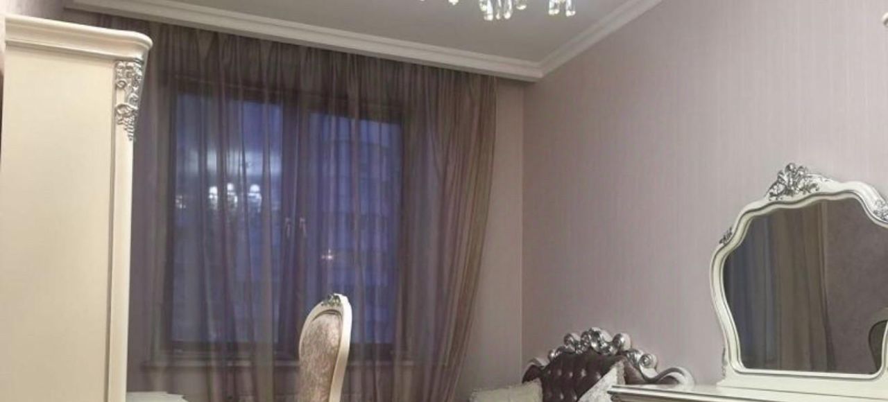 Сдам трехкомнатную квартиру на улица Пырьева, 9к2, метро Киевская, г. Москва