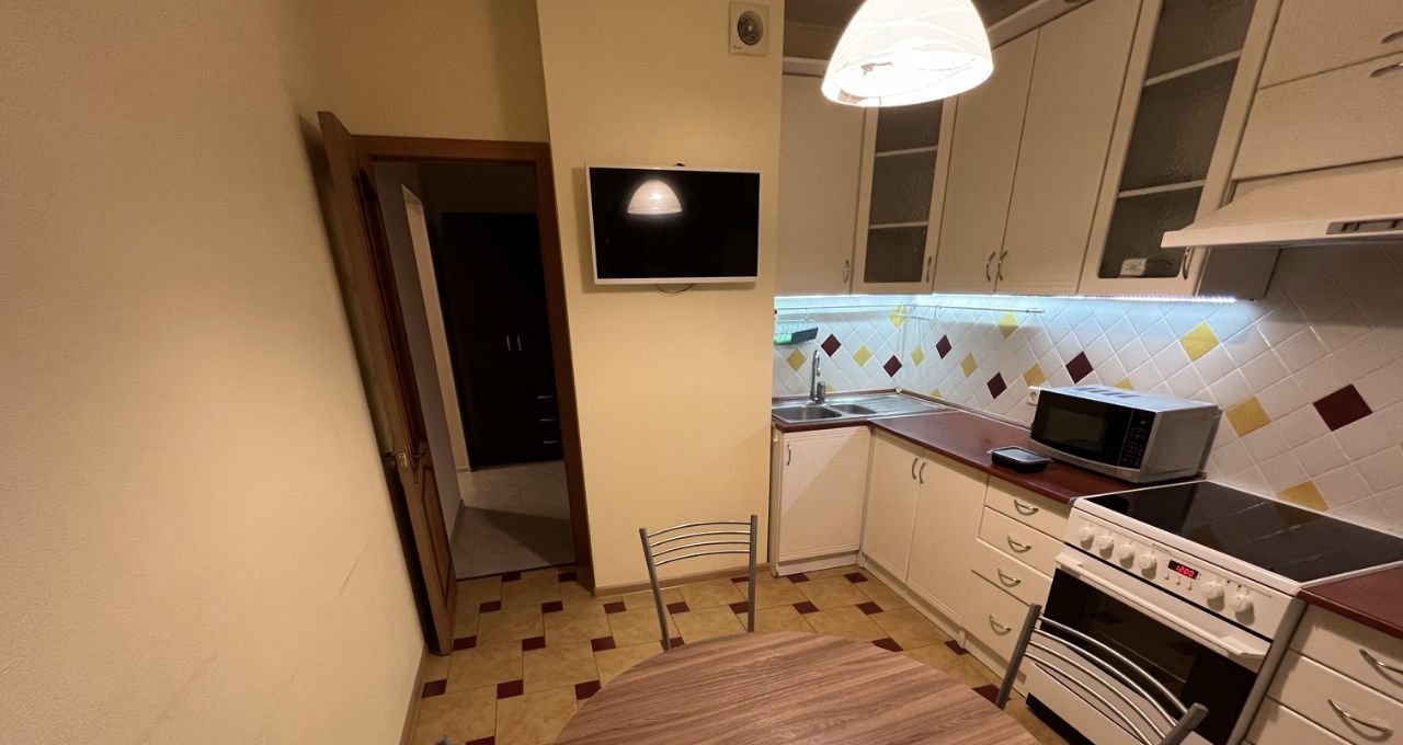 Сдается однокомнатная квартира на улица Удальцова, 87К4, метро Раменки, г. Москва