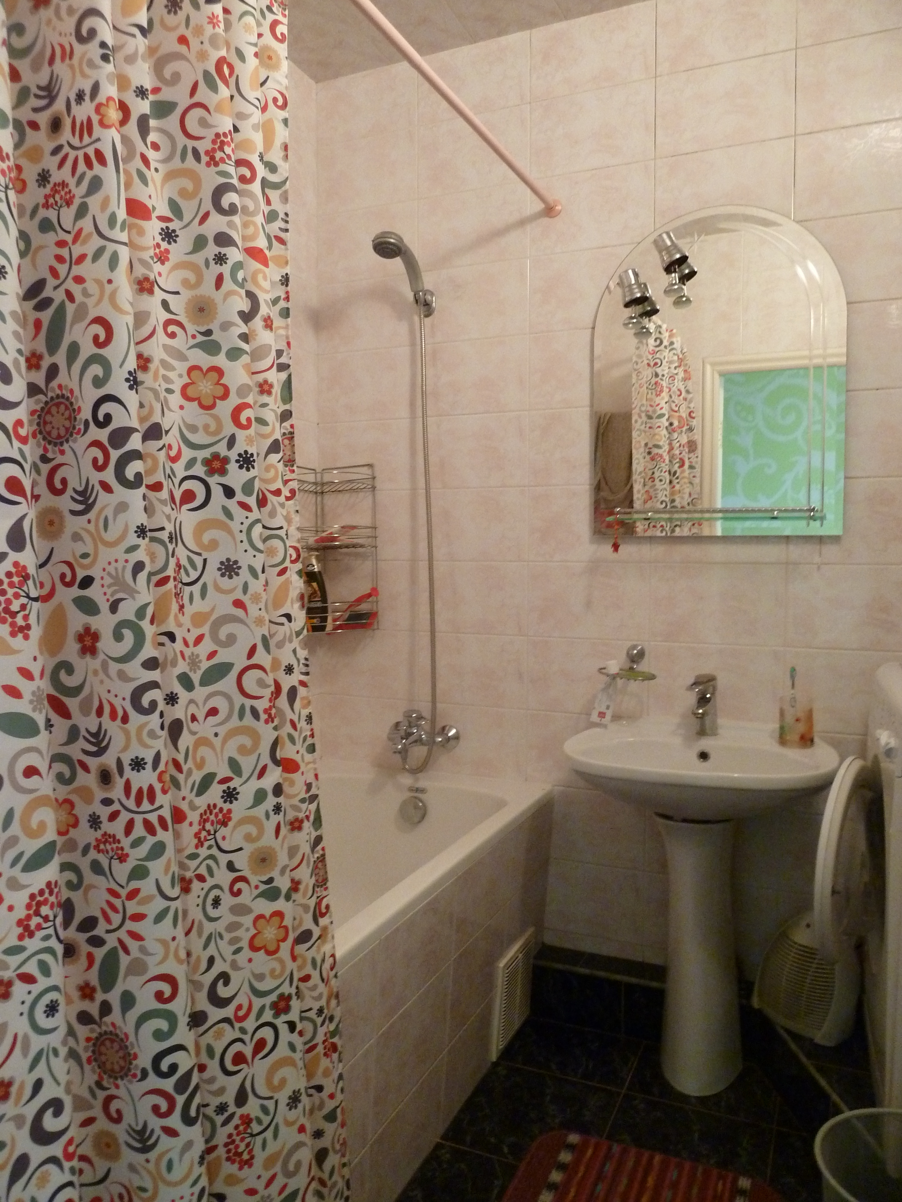 Сдается комната на г Москва, ул Лавочкина, д 44 к 3, метро Речной вокзал, г. Москва