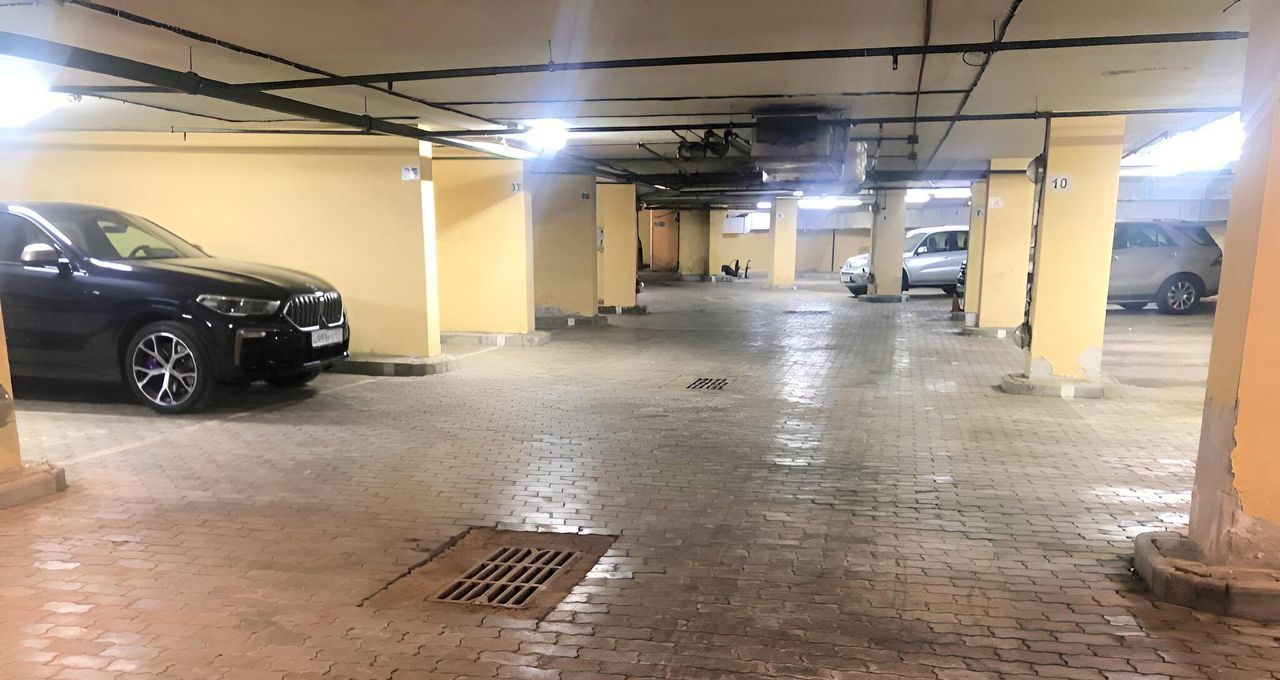 Сдам трехкомнатную квартиру на Петровско-Разумовская аллея, 10К2, метро Петровский парк, г. Москва