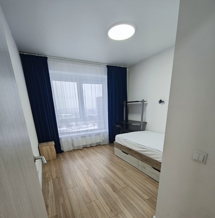 Сдаю трехкомнатную квартиру на Домостроительная улица, 14, метро Солнцево, г. Москва