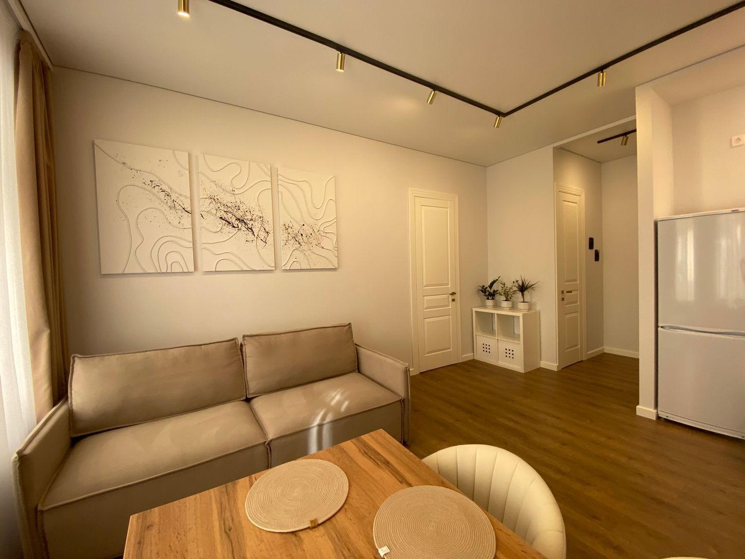 Сдаю 3-к квартиру на г Санкт-Петербург, ул Гороховая, д 32 литера Б, кв 152, метро Спасская, г. Санкт-Петербург