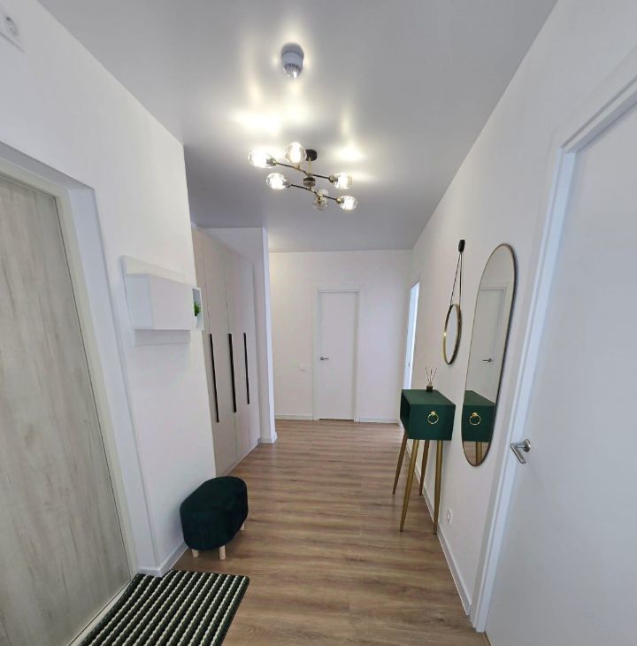 Сдаю 3к квартиру на проспект Куприна, 30к9, метро Бунинская аллея, г. Москва