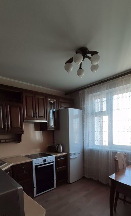 Сдается 3-к квартира на Варшавское шоссе, 16к1, метро Верхние Котлы, г. Москва