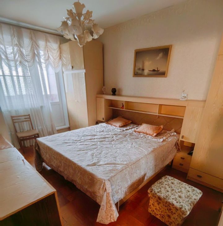 Сдам 3к квартиру на улица Академика Анохина, 30К3, метро Юго-Западная, г. Москва