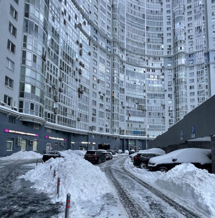 Сдаю 3х-комнатную квартиру на проспект Вернадского, 105к4, метро Проспект Вернадского, г. Москва