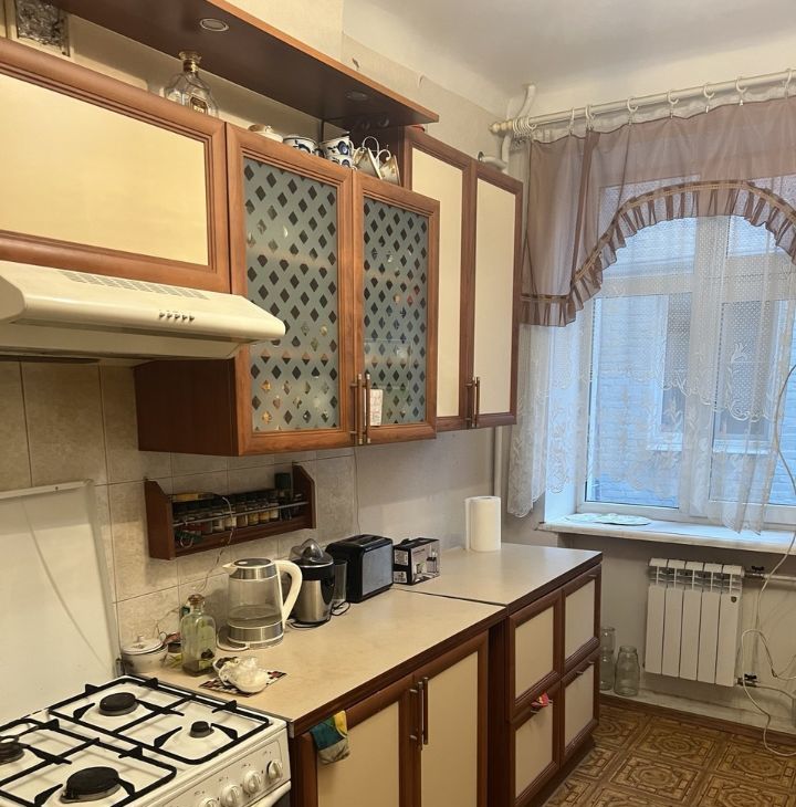 Сдам 3к квартиру на 2-я Тверская-Ямская улица, 38, метро Менделеевская, г. Москва