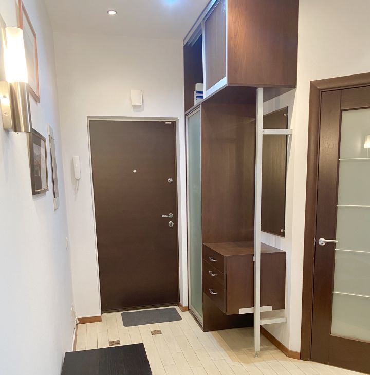 Сдаю 2-к квартиру на Ходынский бульвар, 11, метро Хорошёвская, г. Москва