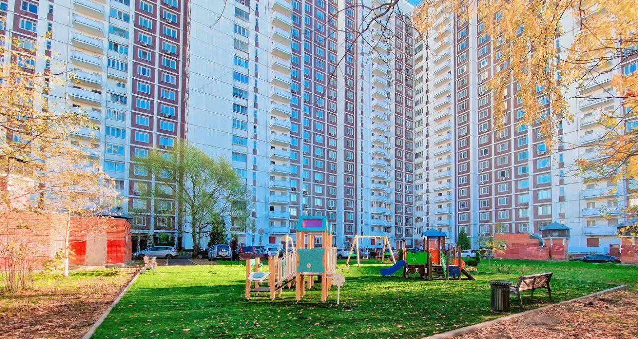 Сдаю 3к квартиру на Профсоюзная улица, 93К4, метро Беляево, г. Москва