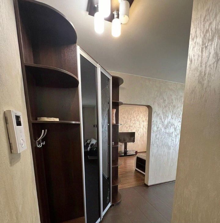 Сдам 1-к квартиру на улица Обручева, 35К3, метро Калужская, г. Москва