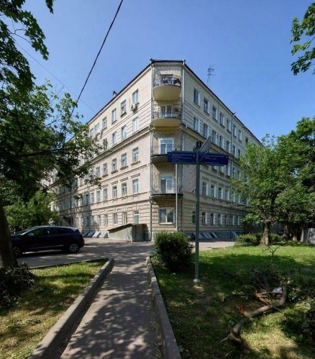 Сдается 4х-комнатная квартира на Дербеневская улица, 10, метро Павелецкая, г. Москва