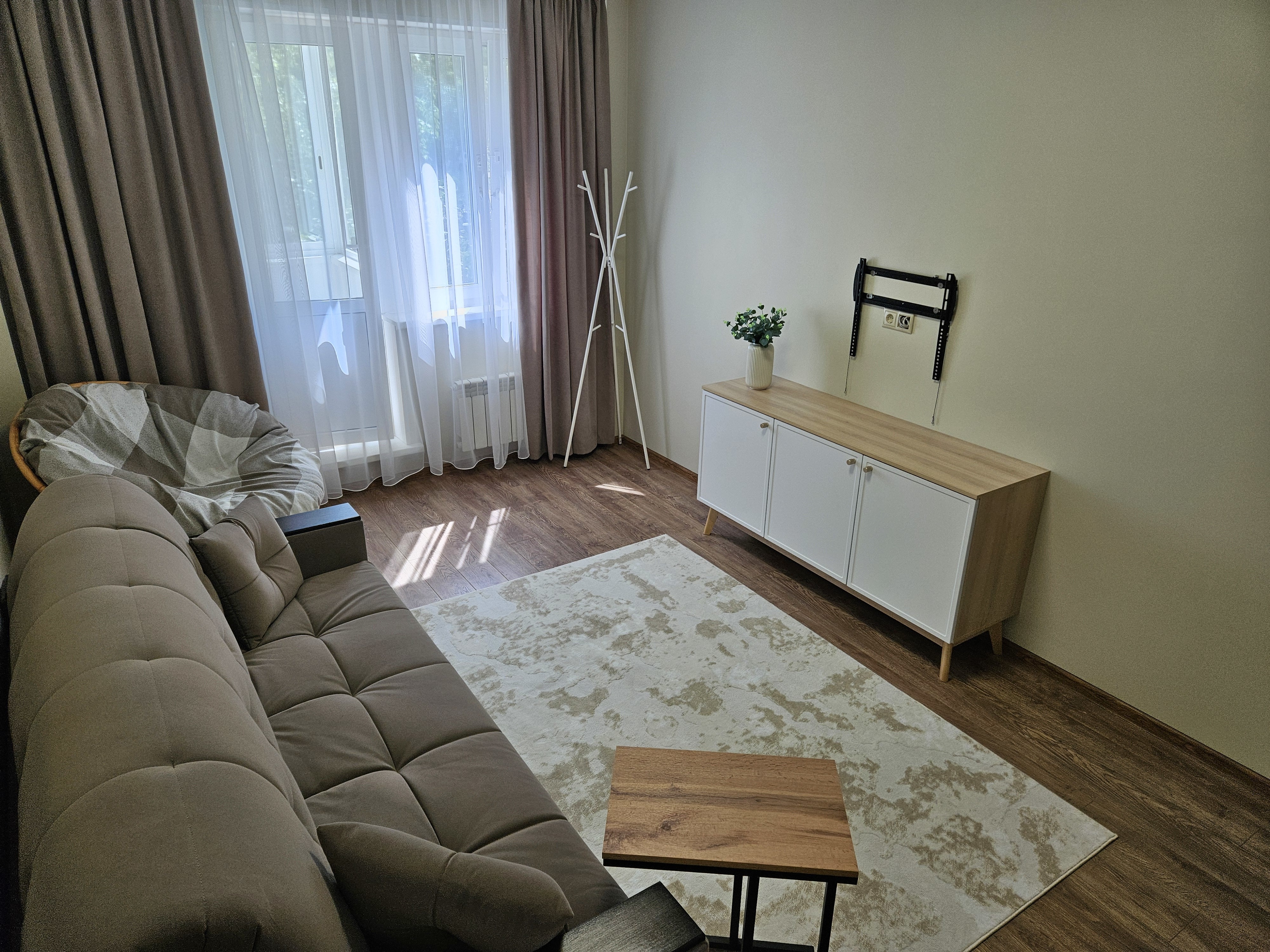 Сдается 2-комнатная квартира на г Москва, Ленинский пр-кт, д 135 к 3, метро Тропарёво, г. Москва
