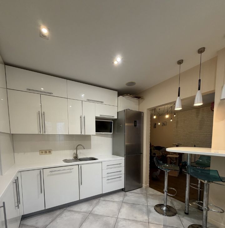 Снять 2-комнатную квартиру на Севастопольский проспект, 51, метро Нахимовский проспект, г. Москва