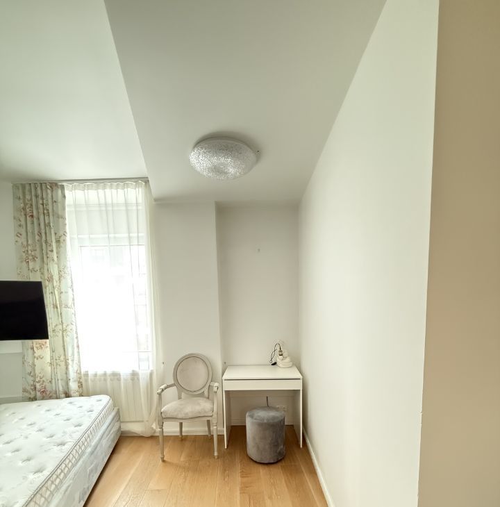 Сдаю 2х-комнатную квартиру на улица Новый Арбат, 25, метро Арбатская (Арбатско-Покровская линия), г. Москва