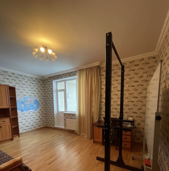 Сдается трехкомнатная квартира на проспект Вернадского, 105к4, метро Юго-Западная, г. Москва