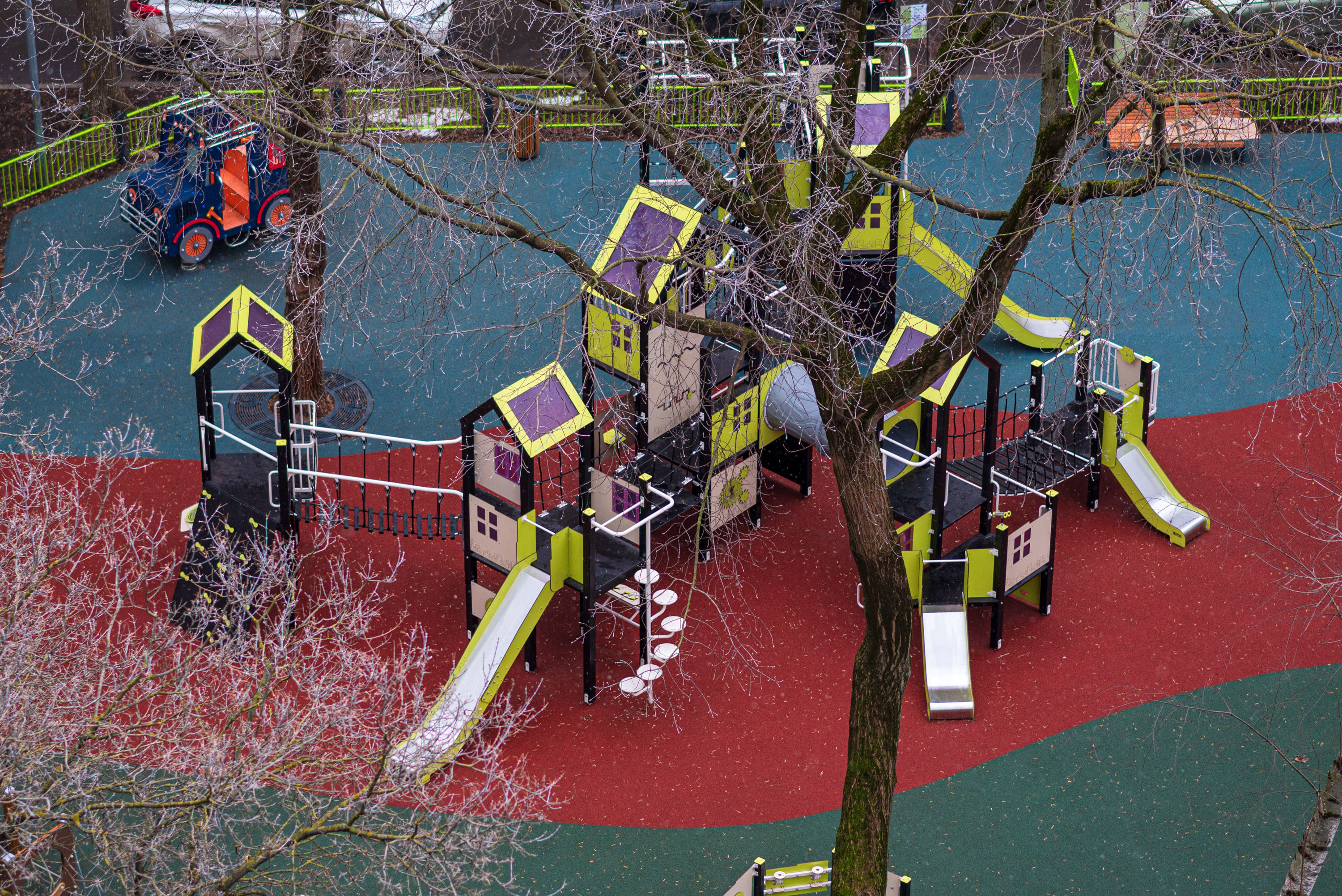 Сдаю 2-к квартиру на г Москва, ул Красина, д 19 стр 1, метро Баррикадная, г. Москва