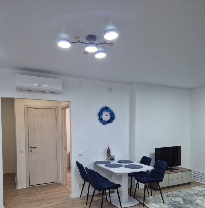 Снять 2-к квартиру на Новоостаповская улица, 7к1, метро Крестьянская застава, г. Москва