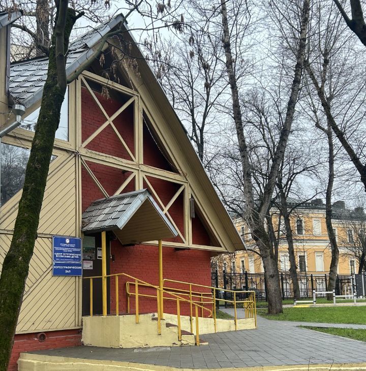 Сдается 2х-комнатная квартира на Хохловский переулок, 10С7, метро Чкаловская, г. Москва