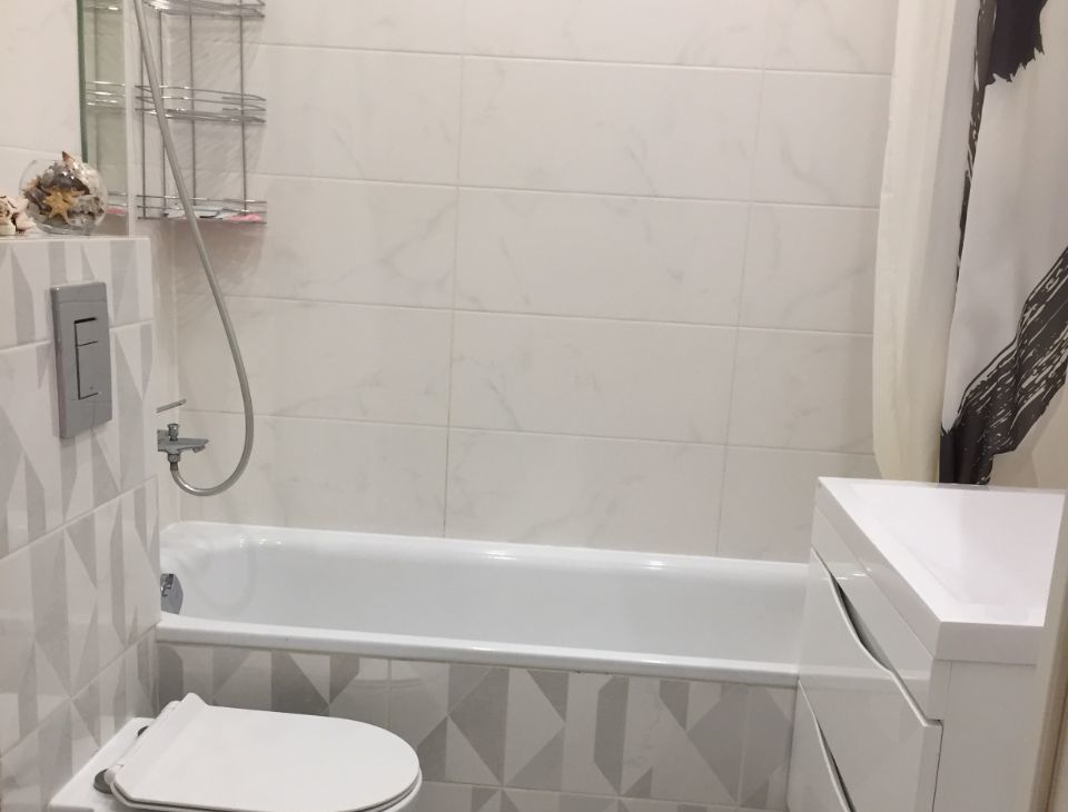 Сдам 2х-комнатную квартиру на бульвар Скандинавский, 1к3, метро Ольховая, г. Москва