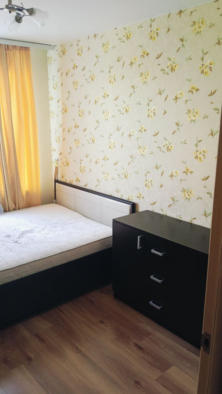 Сдается комната на г Москва, Загородное шоссе, д 10 к 5, метро Верхние Котлы, г. Москва