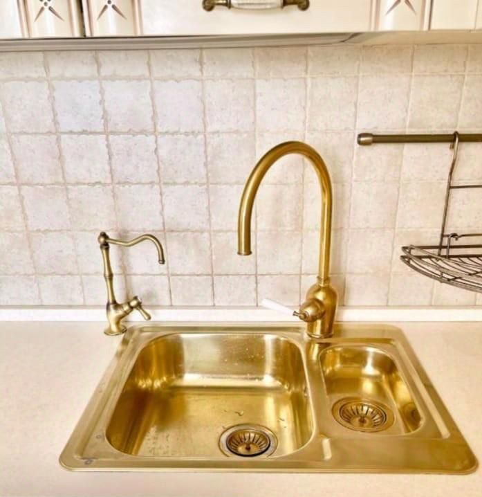 Снять 4х-комнатную квартиру на Бережковская набережная, 12, метро Киевская, г. Москва