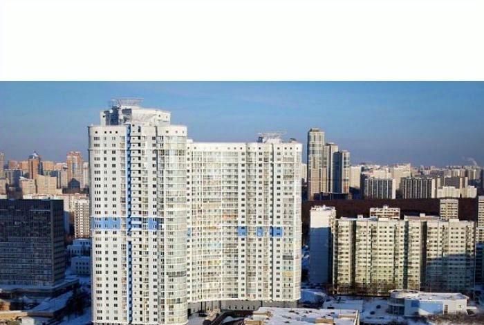 Сдам трехкомнатную квартиру на проспект Вернадского, 105к4, метро Юго-Западная, г. Москва