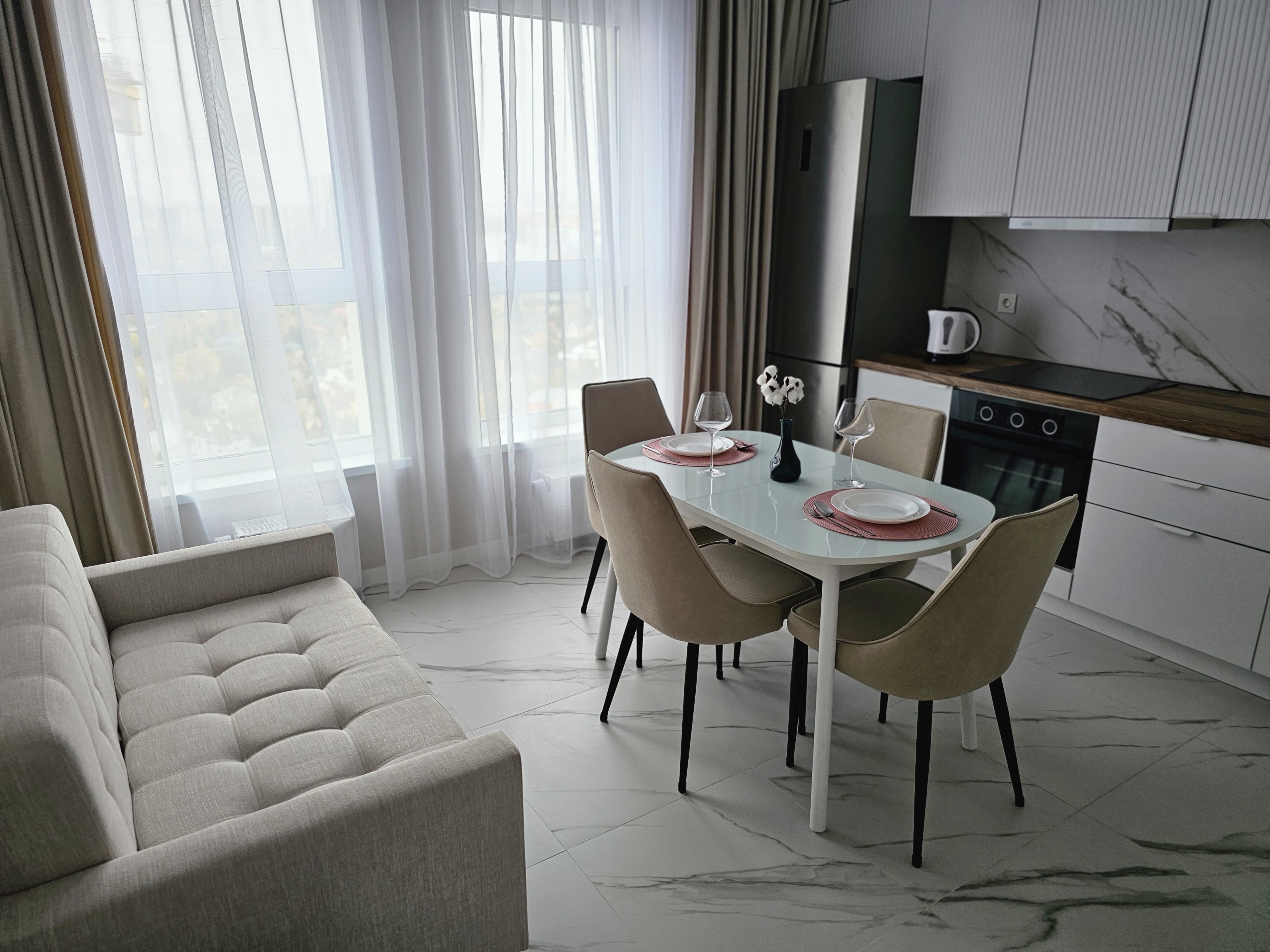 Снять 3-к квартиру на Московская обл, г Красногорск, ул Тенистых Аллей, д 3 к 3, метро Строгино, г. Москва