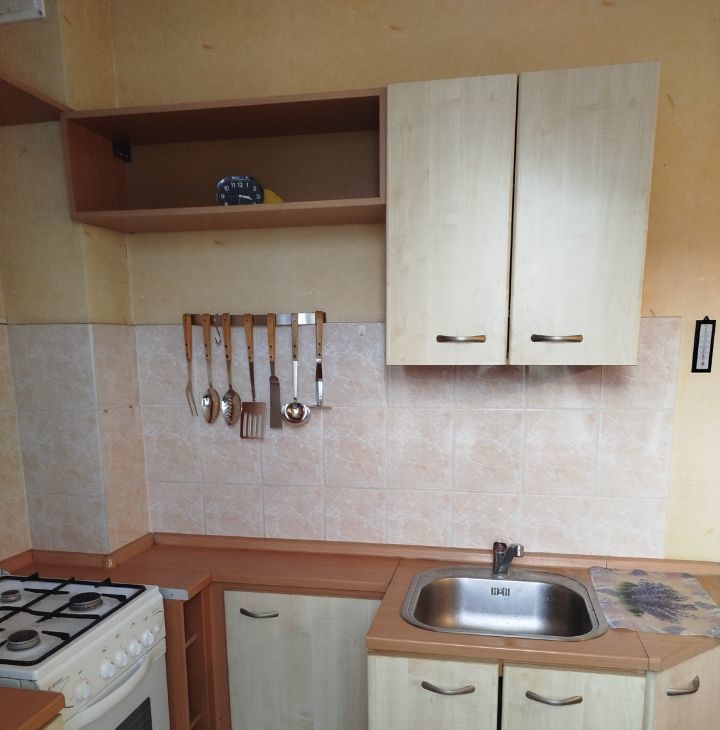 Сдаю 1к квартиру на улица Островитянова, 27К3, метро Коньково, г. Москва