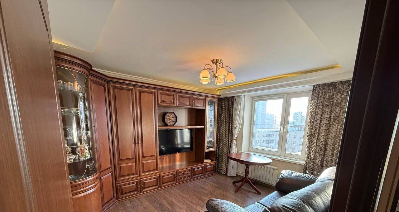 Сдам 2х-комнатную квартиру на улица 50 лет Октября, 1, метро Говорово, г. Москва