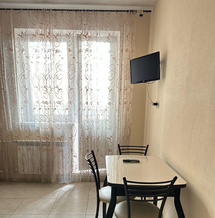 Снять однокомнатную квартиру на улица Липовый Парк, 10к3, метро Коммунарка, г. Москва
