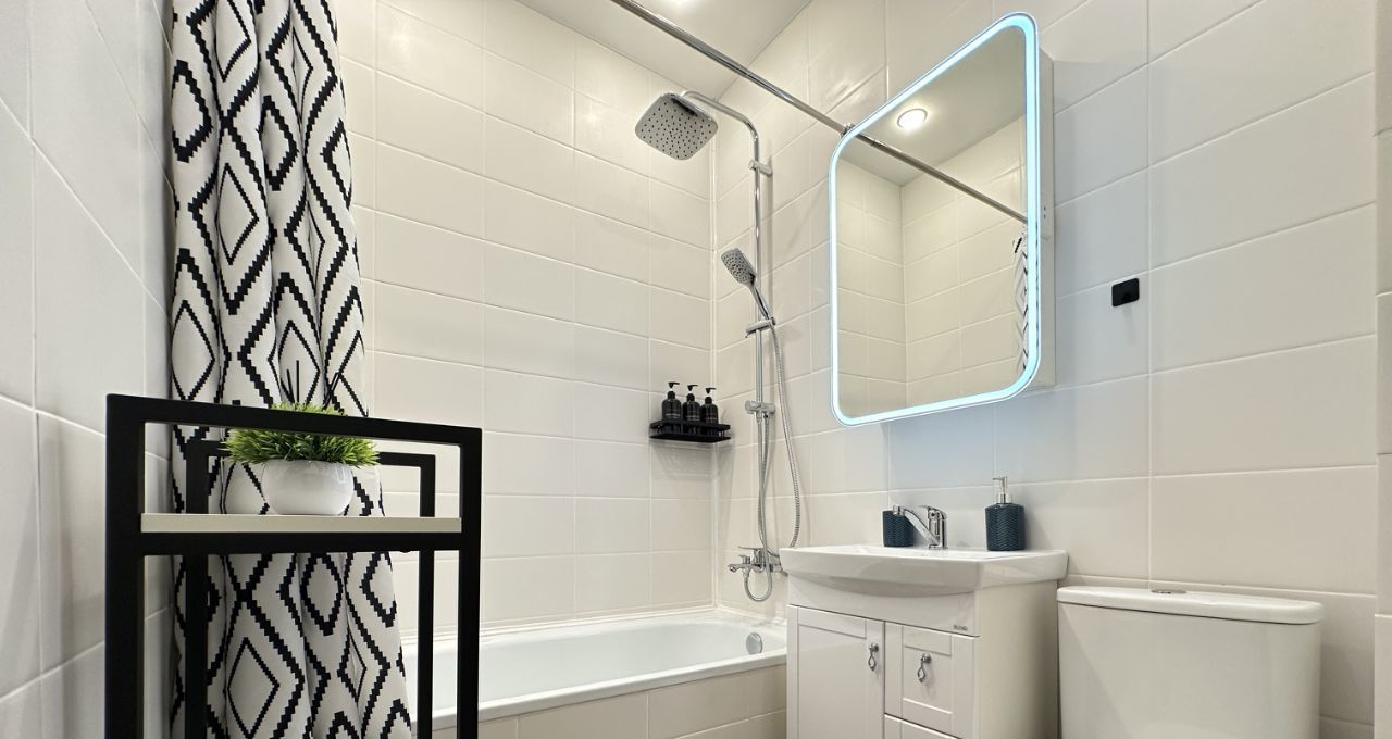 Сдается 2к квартира на улица Бурденко, 11АС2, г. Москва