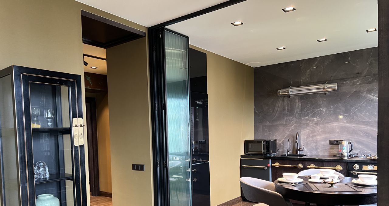 Сдается двухкомнатная квартира на набережная Тараса Шевченко, 3К2, метро Краснопресненская, г. Москва