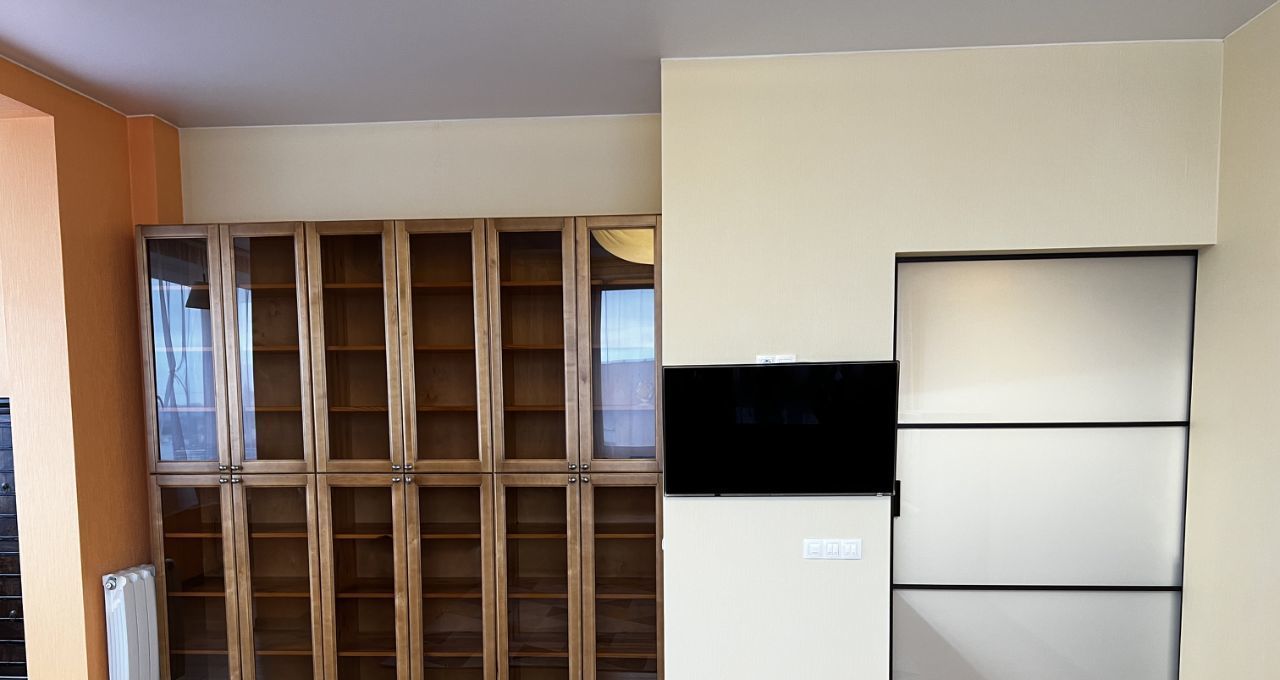 Сдам трехкомнатную квартиру на проезд Березовой Рощи, 10, метро Хорошёвская, г. Москва