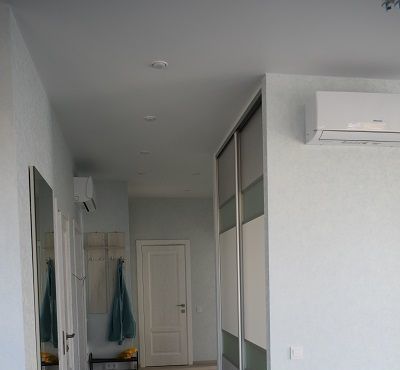 Сдается трехкомнатная квартира на Сельскохозяйственная улица, 39, метро Отрадное, г. Москва