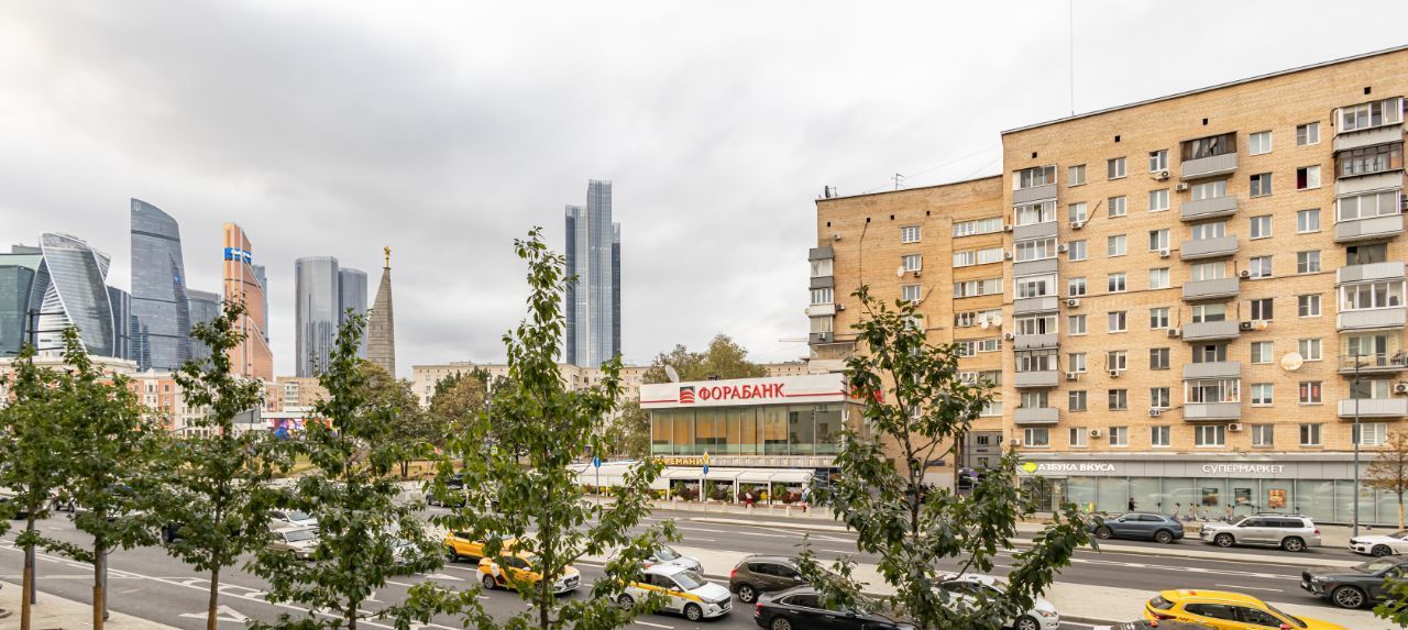Снять 3-комнатную квартиру на Большая Дорогомиловская улица, 7, метро Кутузовская, г. Москва