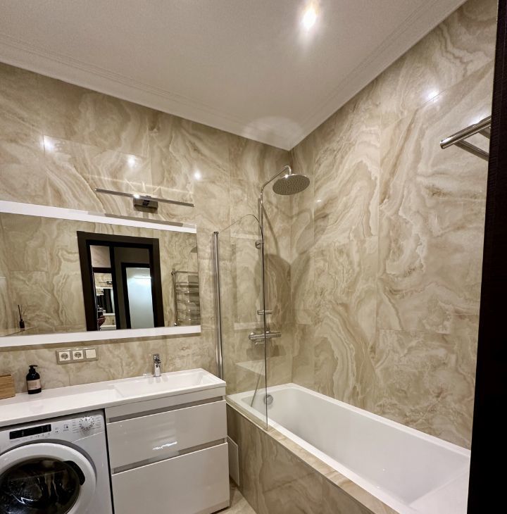 Сдам двухкомнатную квартиру на улица Серпуховский Вал, 21к2, метро Площадь Гагарина, г. Москва