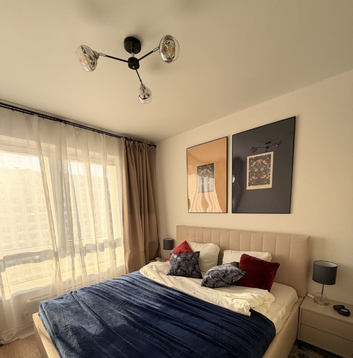 Сдаю трехкомнатную квартиру на Большая Очаковская улица, 2, метро Мичуринский проспект, г. Москва