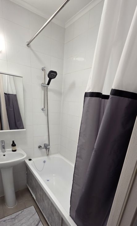 Аренда 3х-комнатной квартиры на Керченская улица, 26А, метро Севастопольская, г. Москва