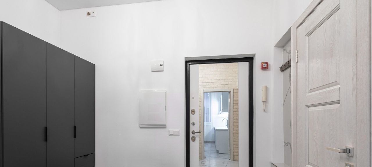 Сдам трехкомнатную квартиру на Волоколамское шоссе, 71к1, метро Стрешнево, г. Москва