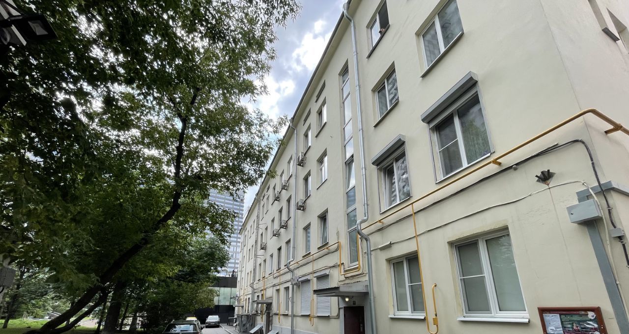 Сдаю двухкомнатную квартиру на Новинский бульвар, 10С1, метро Александровский сад, г. Москва