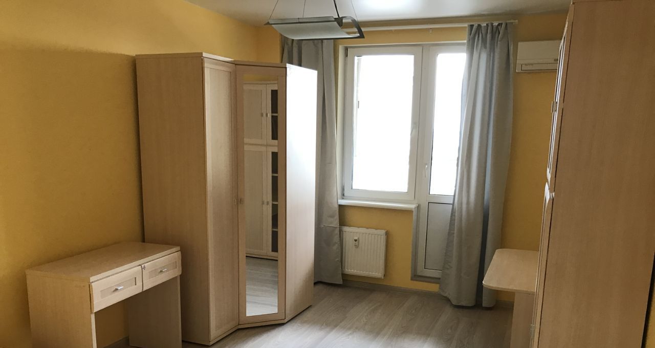 Снять четырехкомнатную квартиру на улица Мельникова, 3к5, метро Крестьянская застава, г. Москва